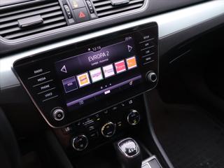 Škoda Superb 2,0 TDI 140kW DSG 4x4 CZ DPH kombi - Foto 28