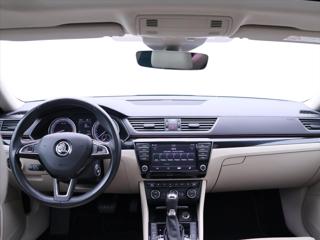 Škoda Superb 2,0 TSi 206kW L&K 4x4 CZ kombi - Foto 29
