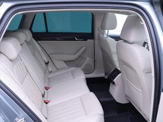 Škoda Superb 2,0 TSi 206kW L&K 4x4 CZ kombi - Foto 15