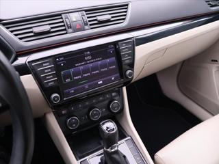 Škoda Superb 2,0 TSi 206kW L&K 4x4 CZ kombi - Foto 24