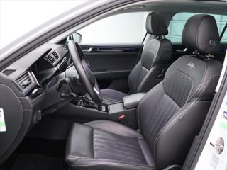 Škoda Superb 2,0 TDI 140kW DSG 4x4 CZ L&K kombi - Foto 11