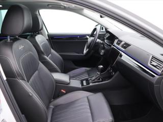 Škoda Superb 2,0 TDI 140kW DSG 4x4 CZ L&K kombi - Foto 12