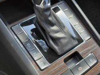Škoda Superb 2,0 TDI 140kW DSG Scout 4x4 CZ kombi - Foto 15