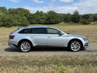 Škoda Superb 2,0 TDI 140kW DSG Scout 4x4 CZ kombi - Foto 1