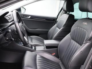 Škoda Superb 2,0 TDI 140kW 4x4 DSG L&K DPH kombi - Foto 14