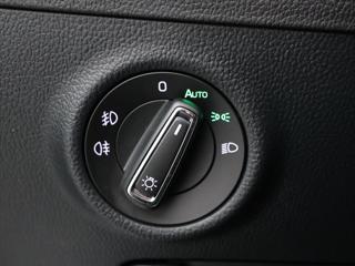 Škoda Superb 2.0 TDI DSG CZ Style Plus Kůže kombi - Foto 17