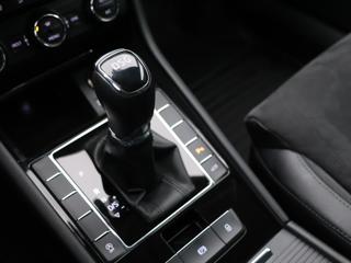 Škoda Superb 2.0 TDI DSG CZ Style Plus Kůže kombi - Foto 27
