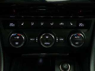 Škoda Superb 2.0 TDI DSG CZ Style Plus Kůže kombi - Foto 26