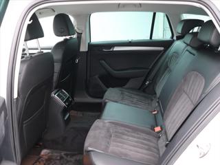 Škoda Superb 2.0 TDI DSG CZ Style Plus Kůže kombi - Foto 14