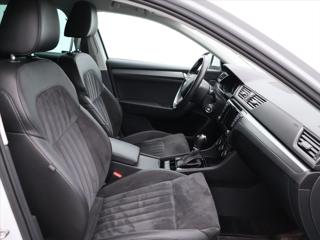 Škoda Superb 2.0 TDI DSG CZ Style Plus Kůže kombi - Foto 12