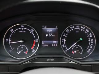 Škoda Superb 2,0 TDI DSG Style kombi - Foto 18