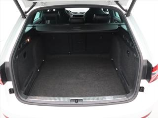 Škoda Superb 2.0 TSI 206kW DSG Sportline kombi - Foto 10