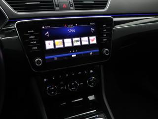 Škoda Superb 2,0 TDI 140kW DSG 4x4 L&K DPH kombi - Foto 14