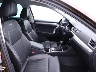 Škoda Superb 2,0 TDI DSG CZ L&K 1.Maj DPH kombi - Foto 13