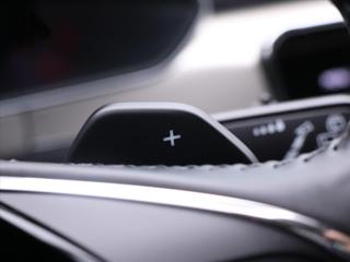 Škoda Superb 2,0 TDI DSG CZ L&K 1.Maj DPH kombi - Foto 18