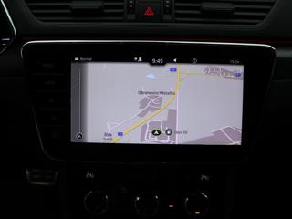 Škoda Superb 2,0 TDI 147kW Sportline DSG DPH kombi - Foto 18
