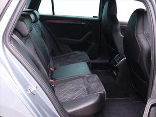 Škoda Superb 2,0 TDI 147kW Sportline DSG DPH kombi - Foto 12
