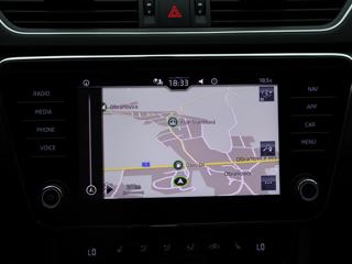 Škoda Superb 2,0 TDI DSG 4x4 CZ Style DPH kombi - Foto 29