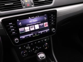 Škoda Superb 2,0 TDI DSG 4x4 CZ Style DPH kombi - Foto 28
