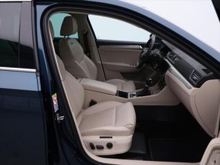 Škoda Superb 2.0 TDI 147kW DSG L&K DPH CZ kombi - Foto 13