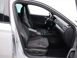 Škoda Superb 2,0 TDI 140kW DSG Sportline kombi - Foto 12