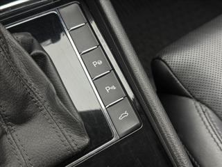 Škoda Superb 2,0 DSG L&K DPH NZ.TOP DCC TZ kombi - Foto 29