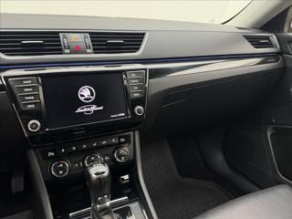 Škoda Superb 2,0 DSG L&K DPH NZ.TOP DCC TZ kombi - Foto 15