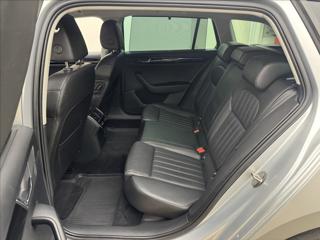 Škoda Superb 2,0 DSG L&K DPH NZ.TOP DCC TZ kombi - Foto 40