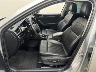 Škoda Superb 2,0 DSG L&K DPH NZ.TOP DCC TZ kombi - Foto 37
