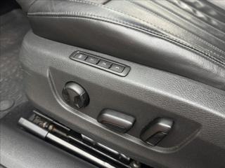 Škoda Superb 2,0 DSG L&K DPH NZ.TOP DCC TZ kombi - Foto 36