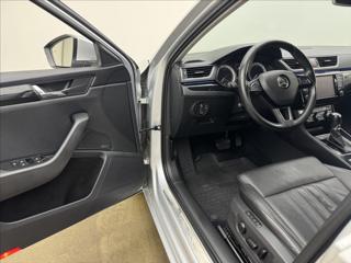 Škoda Superb 2,0 DSG L&K DPH NZ.TOP DCC TZ kombi - Foto 32