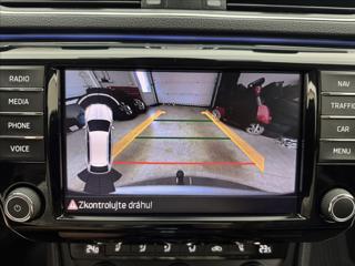 Škoda Superb 2,0 DSG L&K DPH NZ.TOP DCC TZ kombi - Foto 25