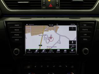 Škoda Superb 2,0 TDI 140kW 4x4 DSG Style CZ kombi - Foto 26