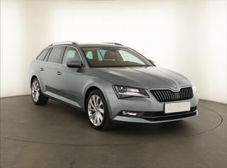 Škoda Superb 2.0 TDI 4x4 140kW kombi