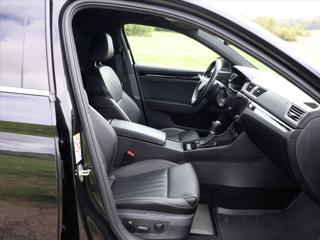 Škoda Superb 2,0 TDI DSG L&K DPH CZ kombi - Foto 10