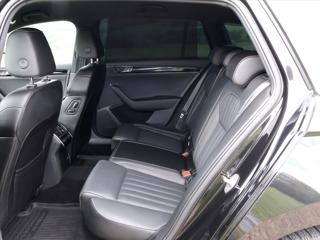 Škoda Superb 2,0 TDI DSG L&K DPH CZ kombi - Foto 12