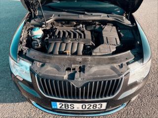 Škoda Superb 3,6 V6 L&K DSG DPH F1 4X4 kombi - Foto 13