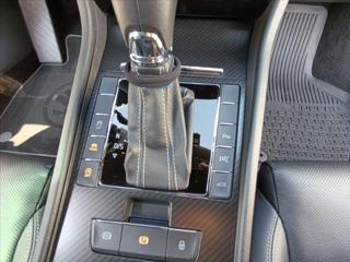 Škoda Superb 2,0 TDi DSG 4x4 MAX VÝBAVA 1maj.,ČR kombi - Foto 19