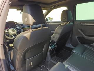 Škoda Superb 2,0 TDi DSG 4x4 MAX VÝBAVA 1maj.,ČR kombi - Foto 20