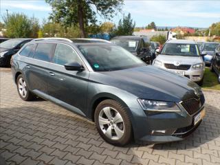 Škoda Superb 2,0 TDI-140KW  AUTOMAT,TAŽ.ZAŘ. kombi