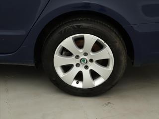 Škoda Superb 2,0 TDI 103kW Ambition Tažné kombi - Foto 29