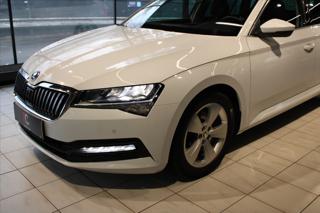 Škoda Superb TDi DSG Combi LED/DPH kombi - Foto 8