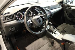 Škoda Superb TDi DSG Combi LED/DPH kombi - Foto 11