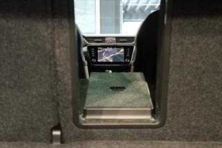Škoda Superb TDi DSG Combi LED/DPH kombi - Foto 24