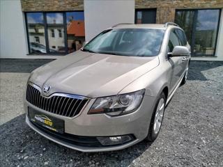 Škoda Superb 2,0 TDi 103 kW, FACELIFT kombi