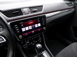 Škoda Superb 2,0 TDI DSG 4x4 Sportline kombi - Foto 25
