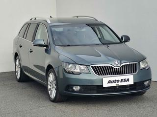 Škoda Superb 2.0 TDi, 1.maj kombi