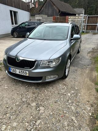 Škoda Superb 1,6   2011 | kožený interiér kombi