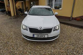 Škoda Superb 2,0   ELEGANCE   NOVÉ  V ČR kombi