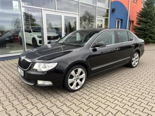 Škoda Superb 1,8 TSI   ČR liftback